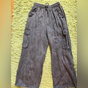 Women Gray Cargo Pants